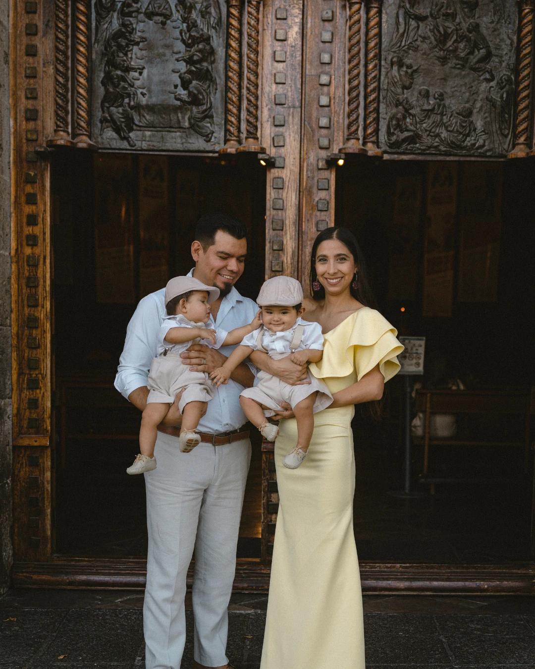 Family return — Americans in the UK